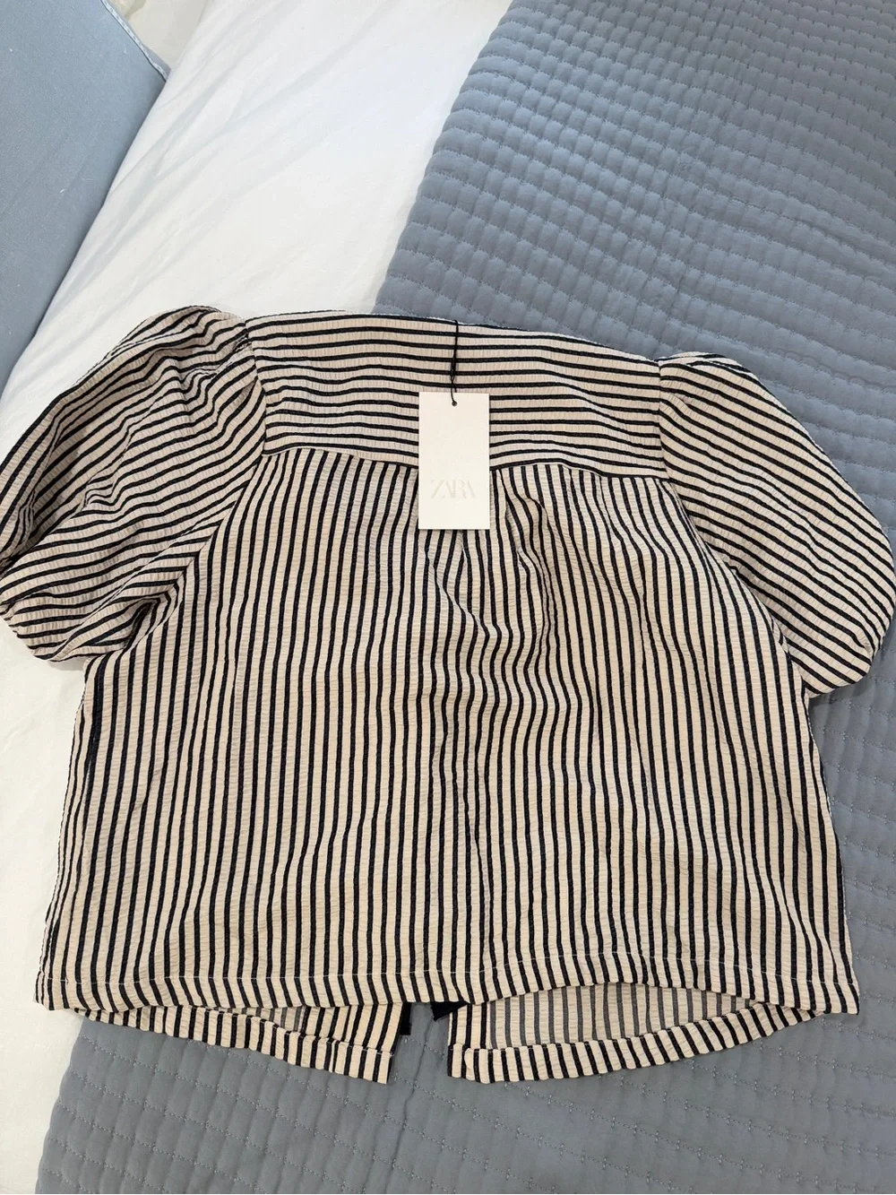 Zara Black and Cream Striped Puff Sleeve Tie-Front Top